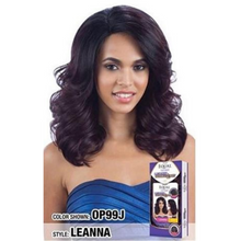 Load image into Gallery viewer, Freetress Equal Lace Front Deep Invisible L Part Wig – Leanna
